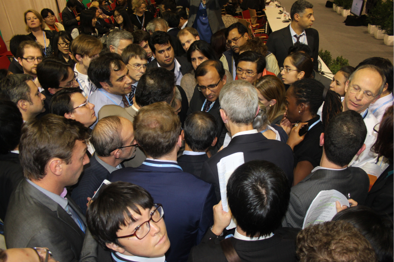 <p>Key negotiators huddle at midnight</p>