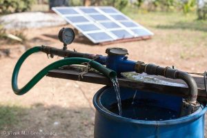 <p>Experts argue the government should offer subsidies to support small farmers switch to solar powered water pumps</p>