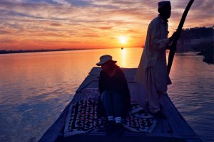<p>Looking for the Indus dolphin [image courtesy Rina Saeed Khan]</p>