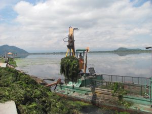 <p>Encroachments and lack of pollution-control measures and years of  conflict has caused immense damage to the famous Dal Lake (Credit Athar Parvaiz)</p>