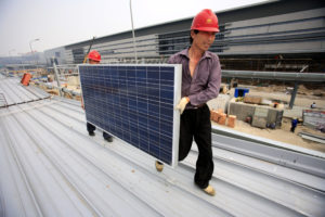 <p>China debe liderar mundialmente la energía renovable (imagen: <a href="https://www.flickr.com/photos/theclimategroup/10576922476" target="_blank" rel="noopener">The Climate Group</a>)</p>