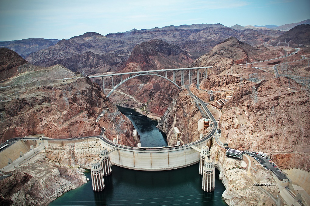 <p>The Hoover Dam, the first gravity-arch concrete dam, was completed in 1936 [image by Anna Magal]</p>