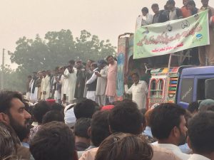 warmest protesting over water theft from the Indus canal system