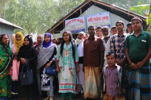 <p>The Nodi Boithok meetings in Bangladesh along the Brahmaputra are empowering local communities [image courtesy: TROSA]</p>