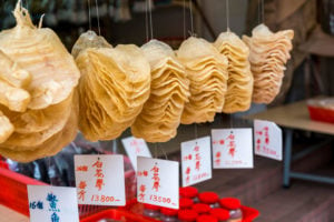 <p>Las vejigas para la venta en China (imagen: Earnest Tse)</p>