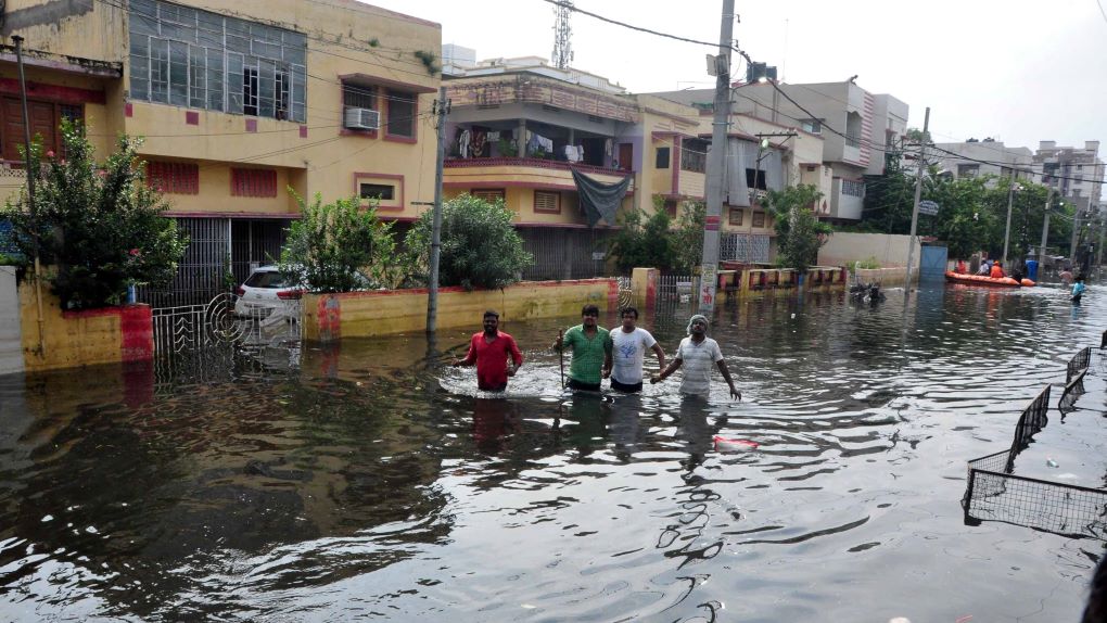 flooded streets during patna flood