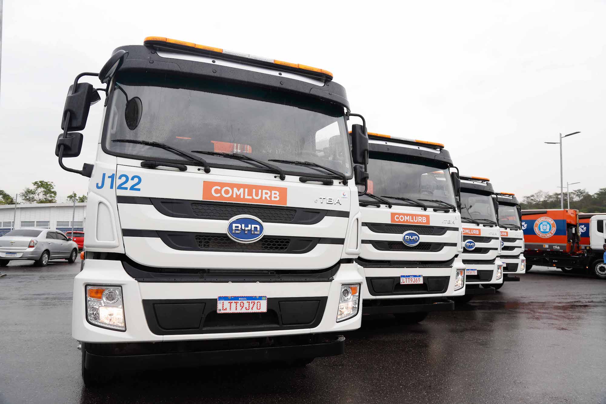 <p>Los nuevos camiones recolectores de basura de BYD en Río de Janeiro (imagen BYD)</p>