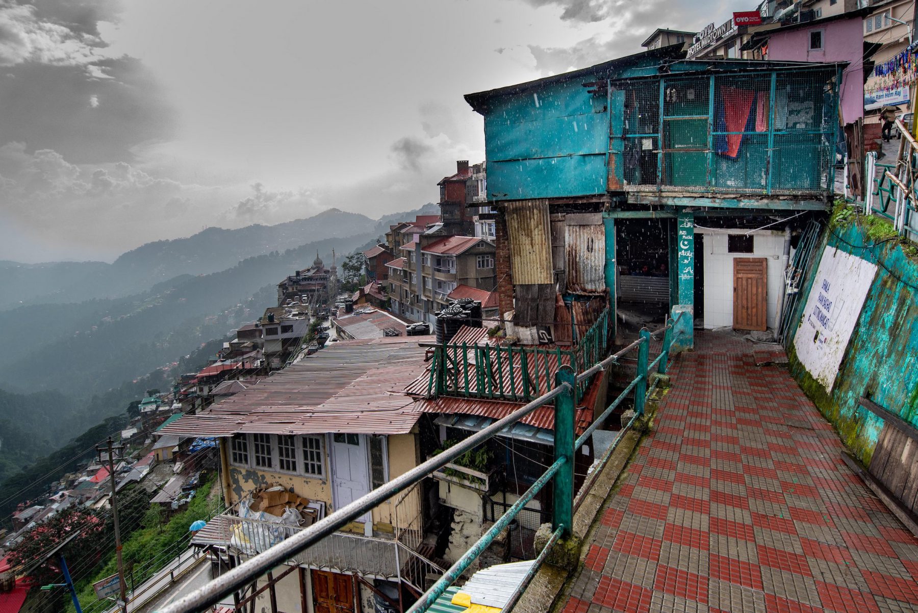 <p>What distance is possible in places like Ganj Road, Shimla, Himachal Pradesh? [image: Alamy]</p>