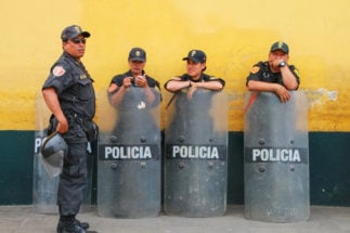 <p>Desde 2006, a polícia peruana está autorizada a prestar serviços de segurança a empresas privadas (imagem: Alamy)</p>