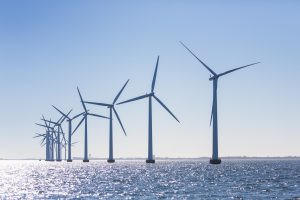<p>Middelgrunden offshore wind farm (Image by European Wind Energy Associat</p>
