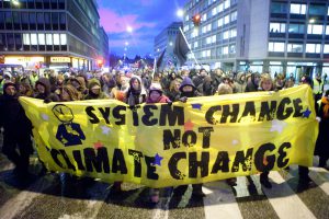 <p>Historic polluters such as Europe and the US need to significantly cut emissions (Image of protest at COP 15:</p>