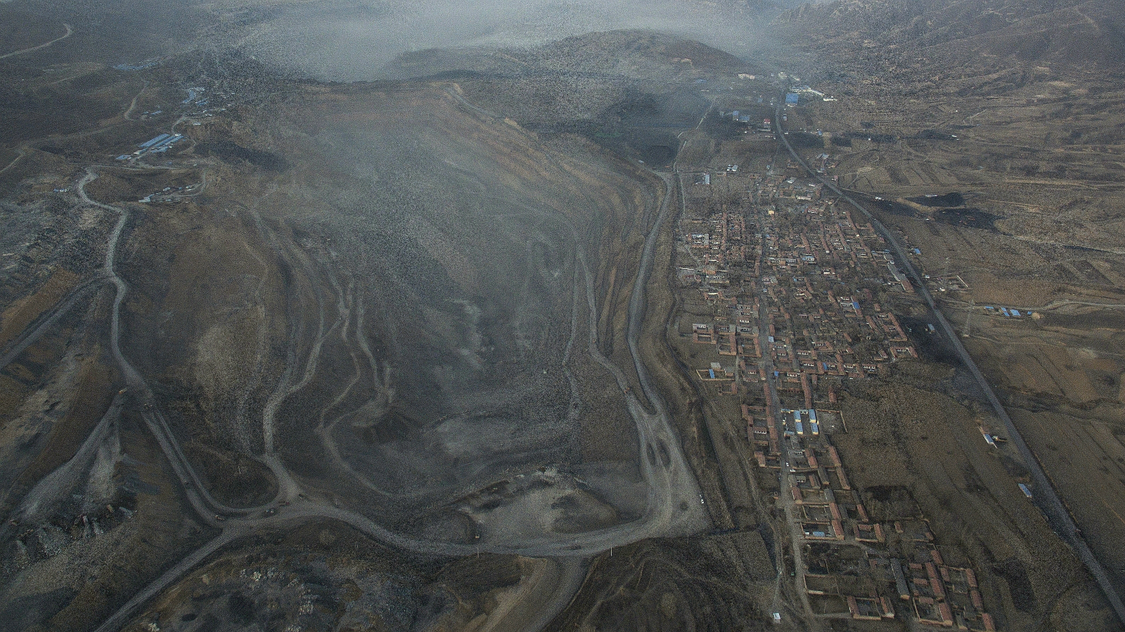 <p>Mining area in Shanxi, Datong, 2016</p>