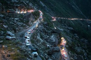 <p>A tailback of tourist traffic at the Rohtang pass on the Leh–Manali Highway, India, 2019 (Image © Gareth Philips)</p>