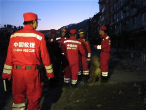 china rescue team after the Nepal earthquake