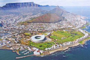 <p>Cape Town avoided disaster this year thanks to unexpected buffers like agricultural&nbsp;water&nbsp;transfer and private&nbsp;boreholes&nbsp;(Image:&nbsp;sharonang)&nbsp;</p>
