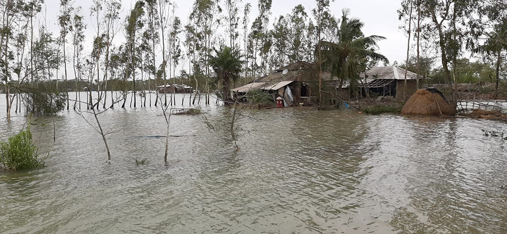 Satjelia homes submerged by Amphan [image by: Gopal Mondal]