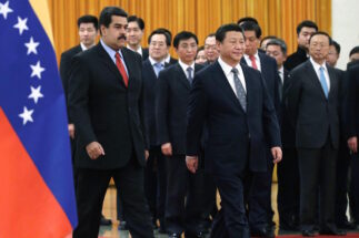 <p>China y Venezuela firmaron acuerdos secretos con poca transparencia, dijo a Diálogo Chino la profesora de relaciones internacionales Barbara Stallings (imagen: Alamy)</p>