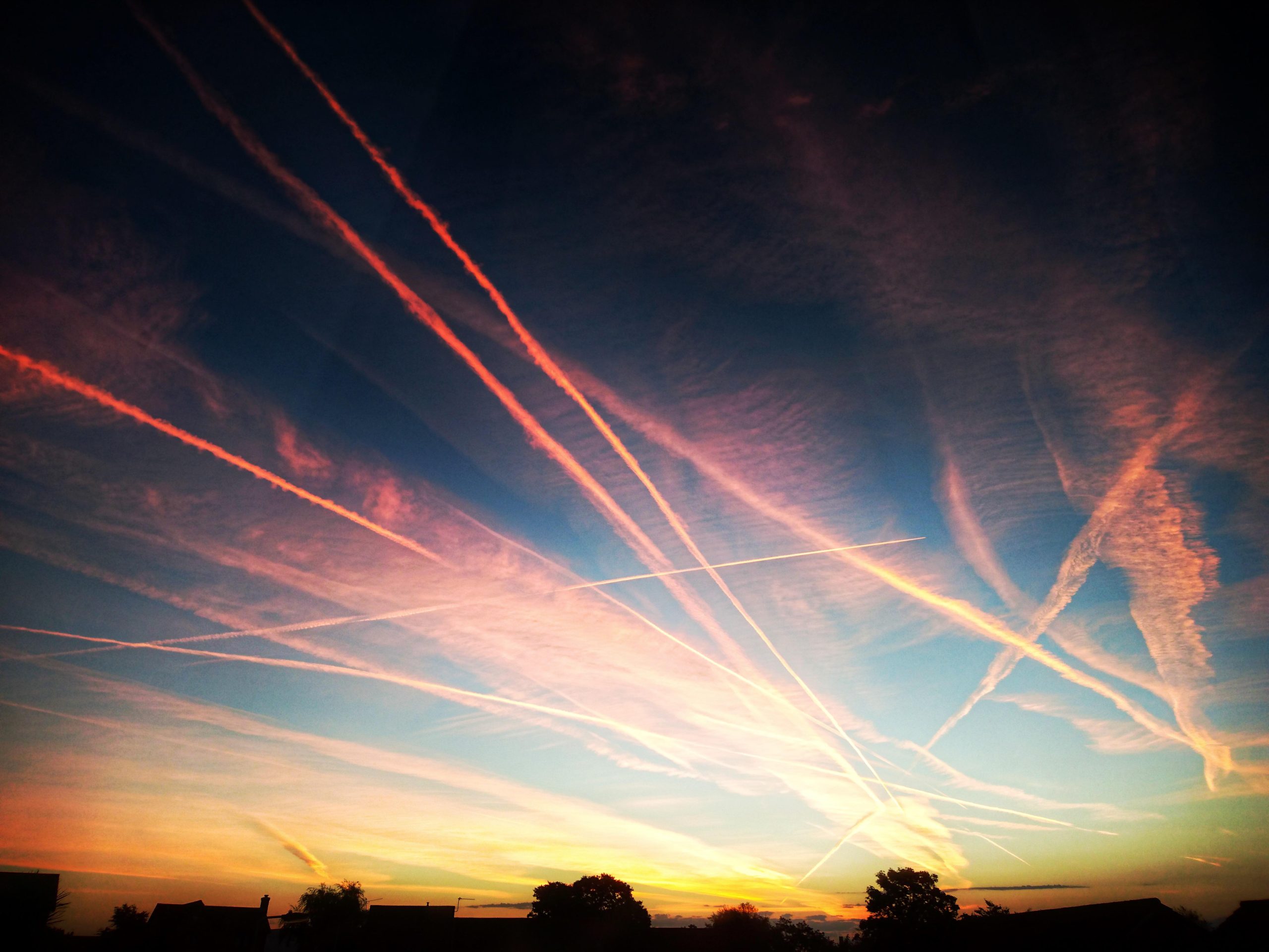 <p>Releasing aerosols into the stratosphere from planes could reflect sunlight and so cool the Earth but the possible side-effects are poorly understood (Image:  Elizabeth Foster / Alamy)</p>