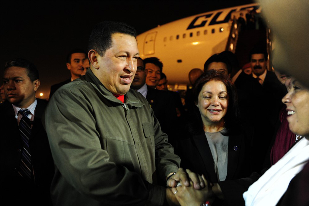 Hugo Chávez y Rocío Maneiro