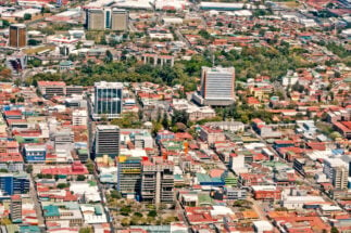 <p>As cidades da Costa Rica carecem de planejamento urbano e precisam ser reformadas para atender às metas de emissões (foto: flickr)</p>
