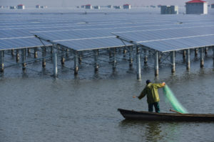 <p>“十四五”期间，上海计划将本地可再生能源占全社会用电量比重提高到8%。图片来源：Alamy</p>