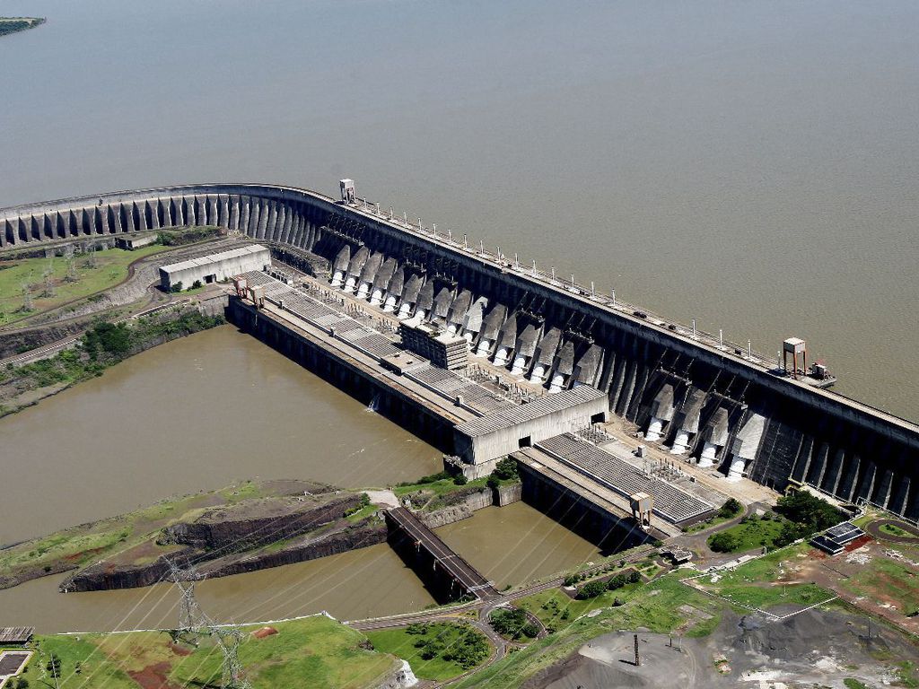 central hidroeléctrica de Itaipú