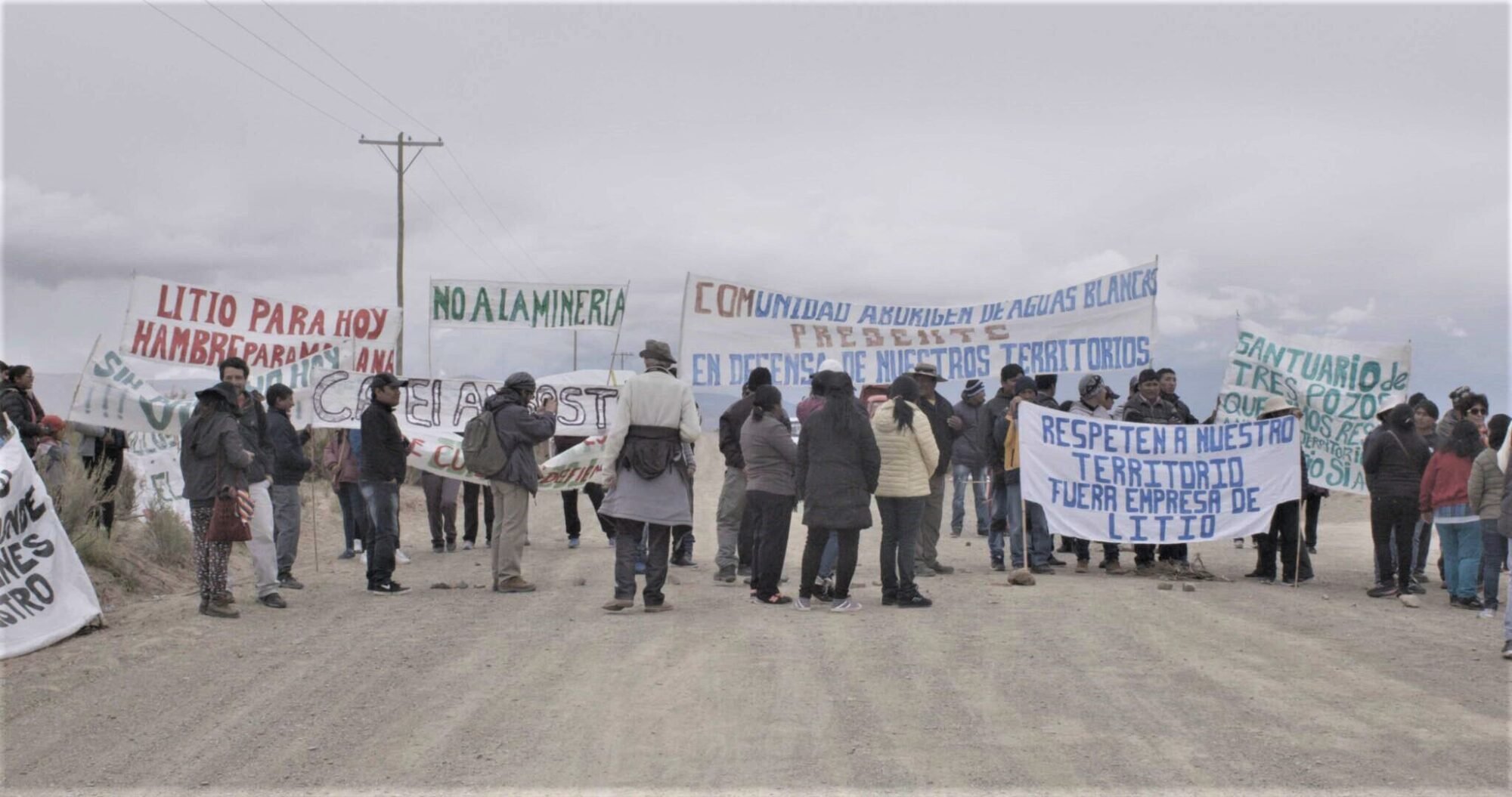 Una protesta de las comunidades de Salinas Grandes