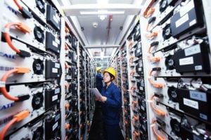 <p>A mobile energy storage device in Hangzhou, Zhejiang province. National agencies recently said that a pricing mechanism for the installed capacity of grid-side storage would encourage such facilities to operate on the electricity market. (Image: Long Wei / Alamy)</p>