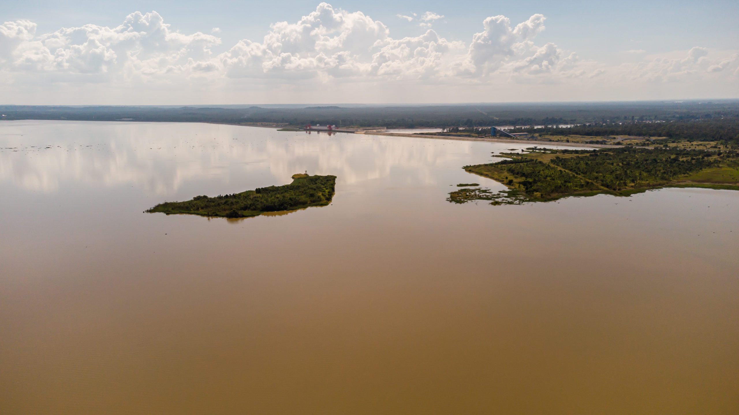 Dams hydropower Mekong Cambodia Sesan