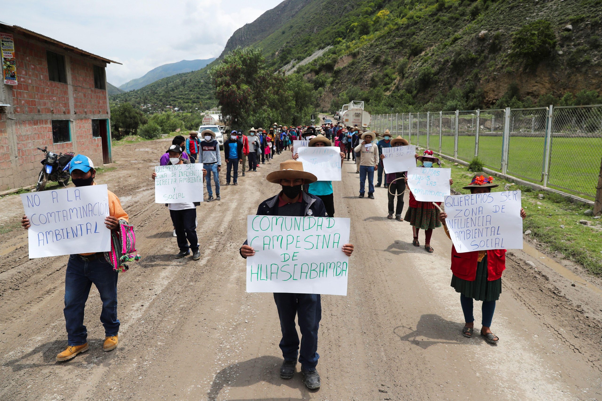 Protest at Las Bambas mine, Peru