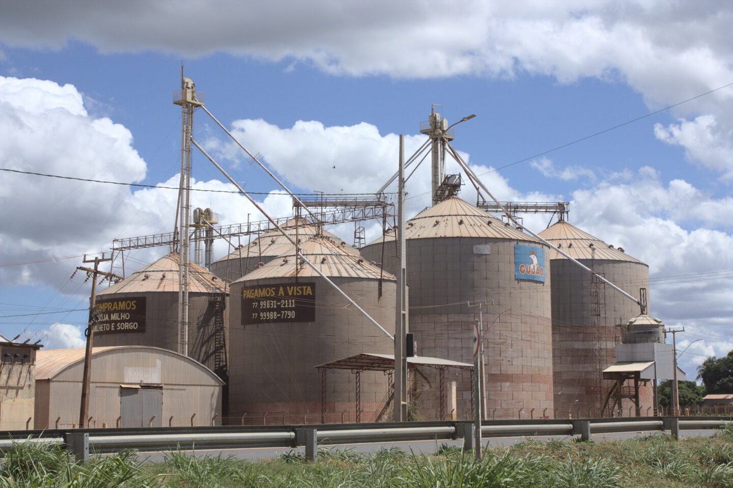 silos de soja en el estado de Bahía, en Brasil