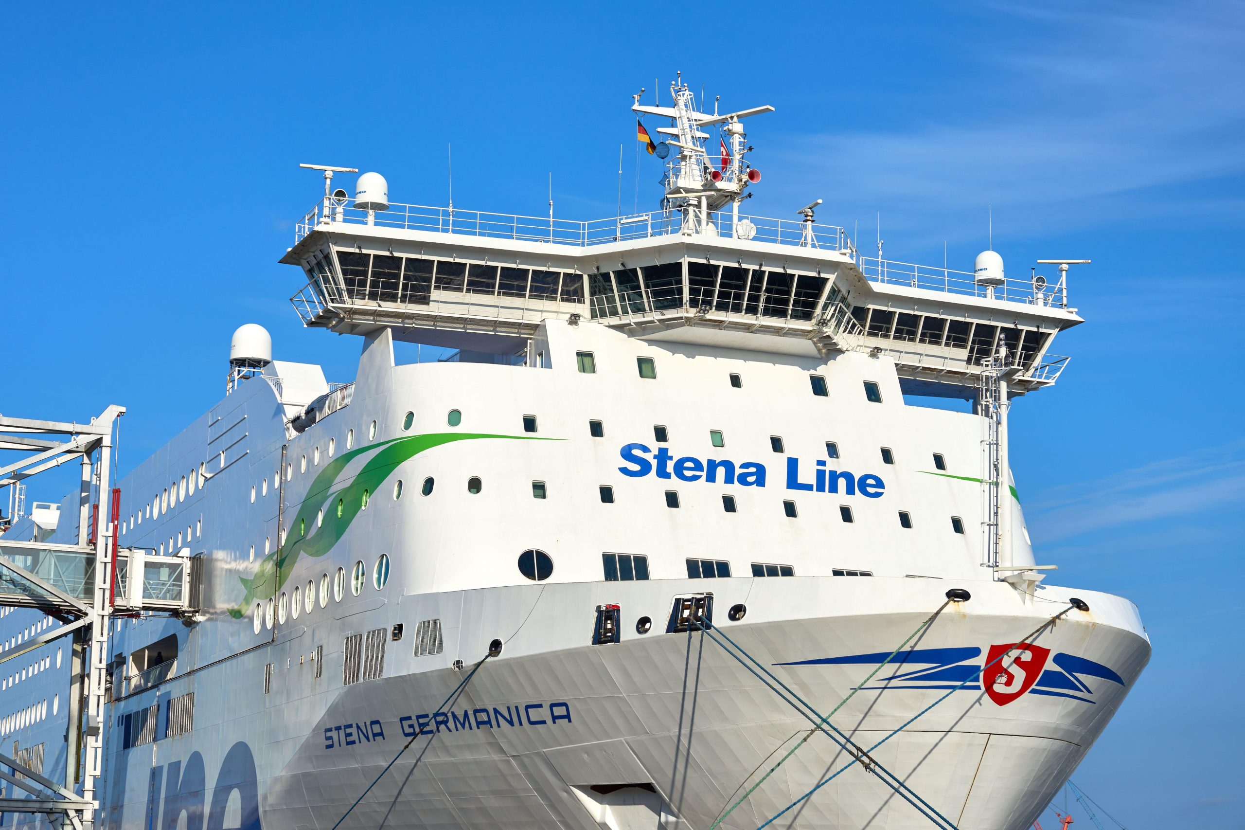 <p>2015 年，Stena Germanica 成为世界上第一艘改用柴油和甲醇运行的滚装船。 图片来源: Alamy</p>