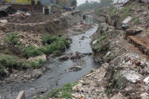 Dhaka's river and streams polluted by untreated industrial liquid waste