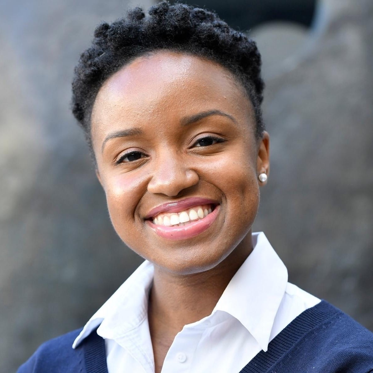 Tarela Moses headshot