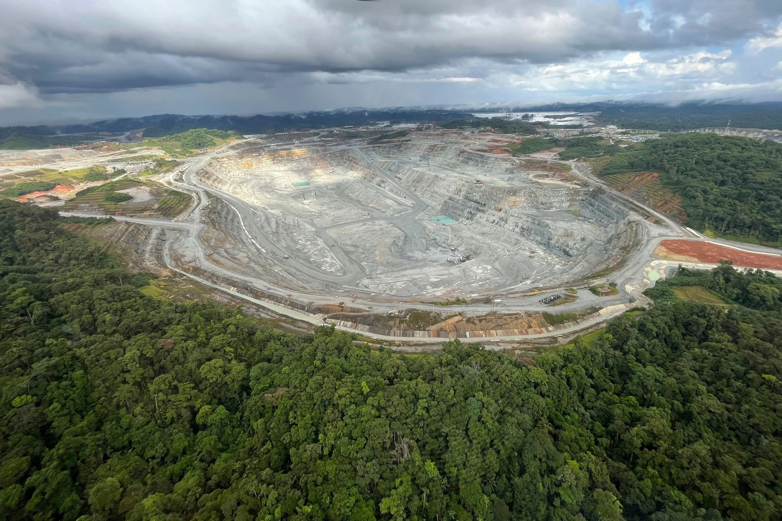 Vista aérea da mina Cobre Panamá, na província de Colón