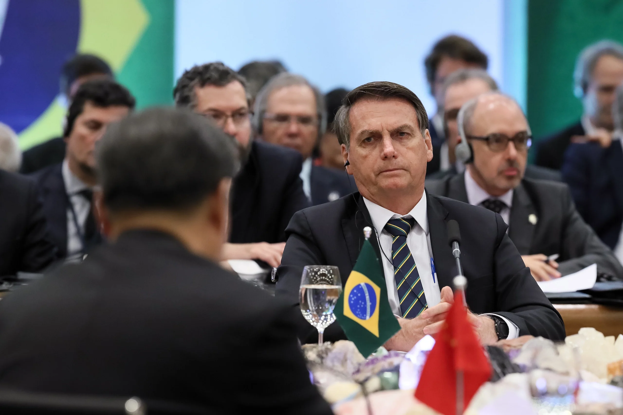 Ex-presidente Jair Bolsonaro assiste ao discurso de Xi Jinping na 11ª Cúpula dos Brics, em 2019