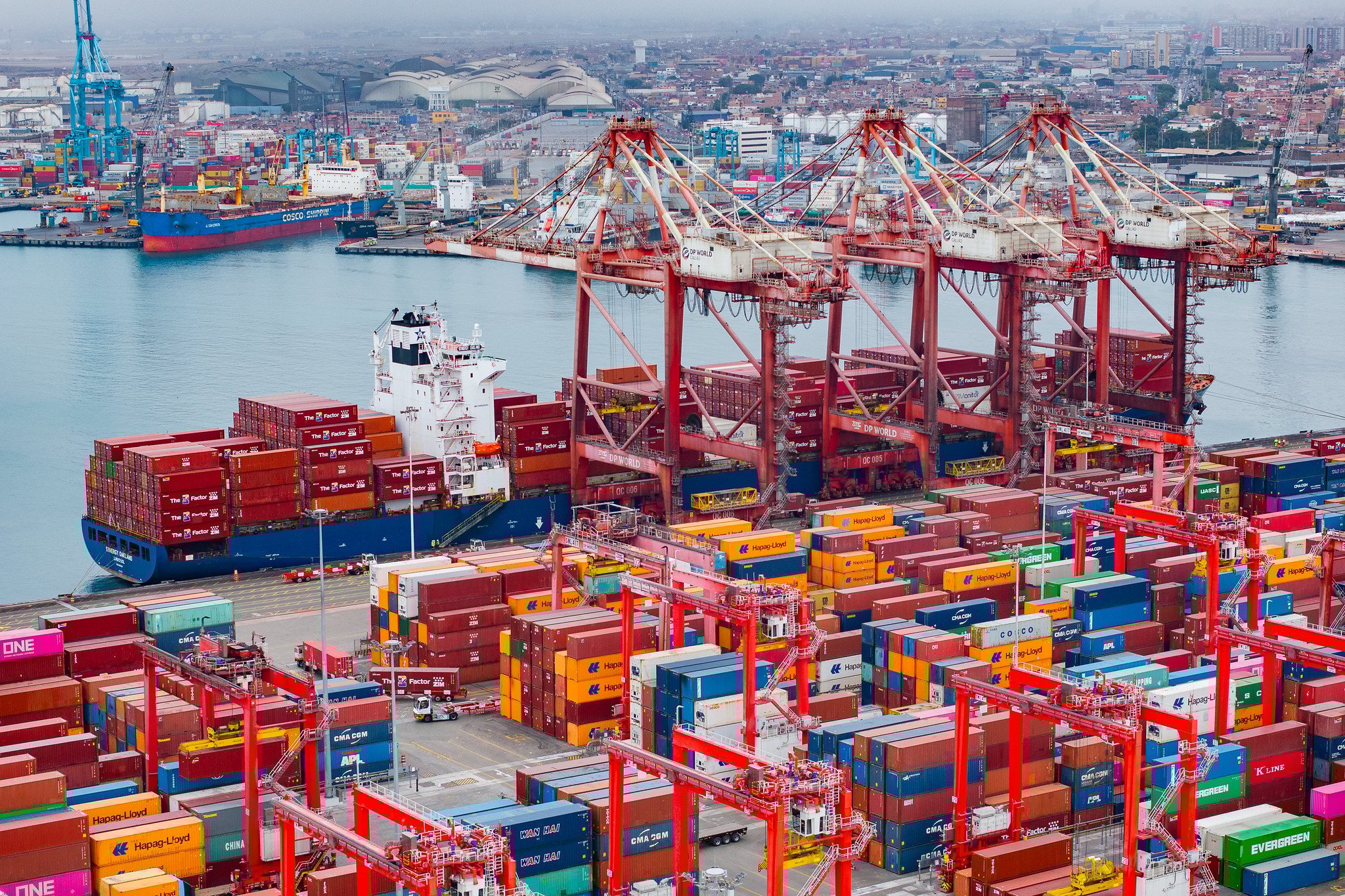 Porto de Callao, maior terminal portuário em operação no Peru