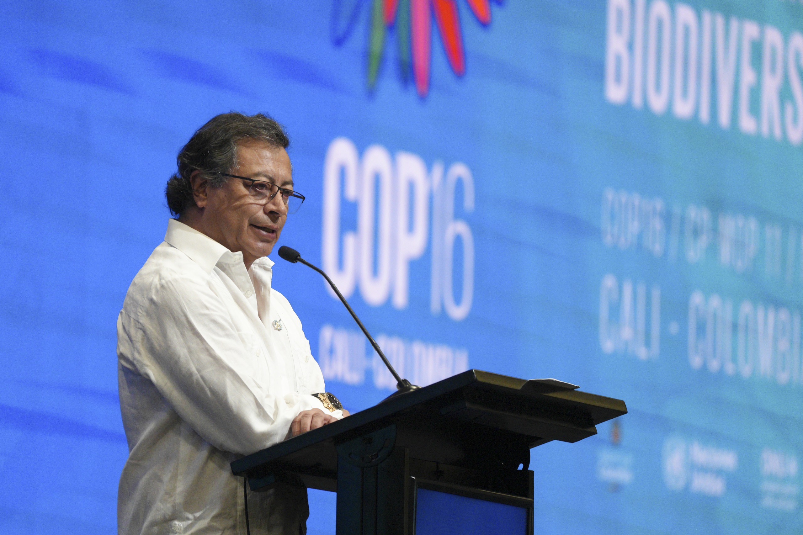 <p>El presidente de Colombia, Gustavo Petro, en la ceremonia inaugural de la COP16 de biodiversidad en Cali. Su país, en su rol de presidente de la cumbre, impulsó la creación de un nuevo fondo de financiación para la naturaleza, pero no llegó a discutirse (Imagen: <a href="https://www.flickr.com/photos/197399771@N06/54082077175/in/album-72177720321387104">Juan Cano</a> / <a href="https://www.flickr.com/people/197399771@N06/">Presidencia de Colombia</a>, <a href="https://creativecommons.org/publicdomain/mark/1.0/">PDM</a>)</p>