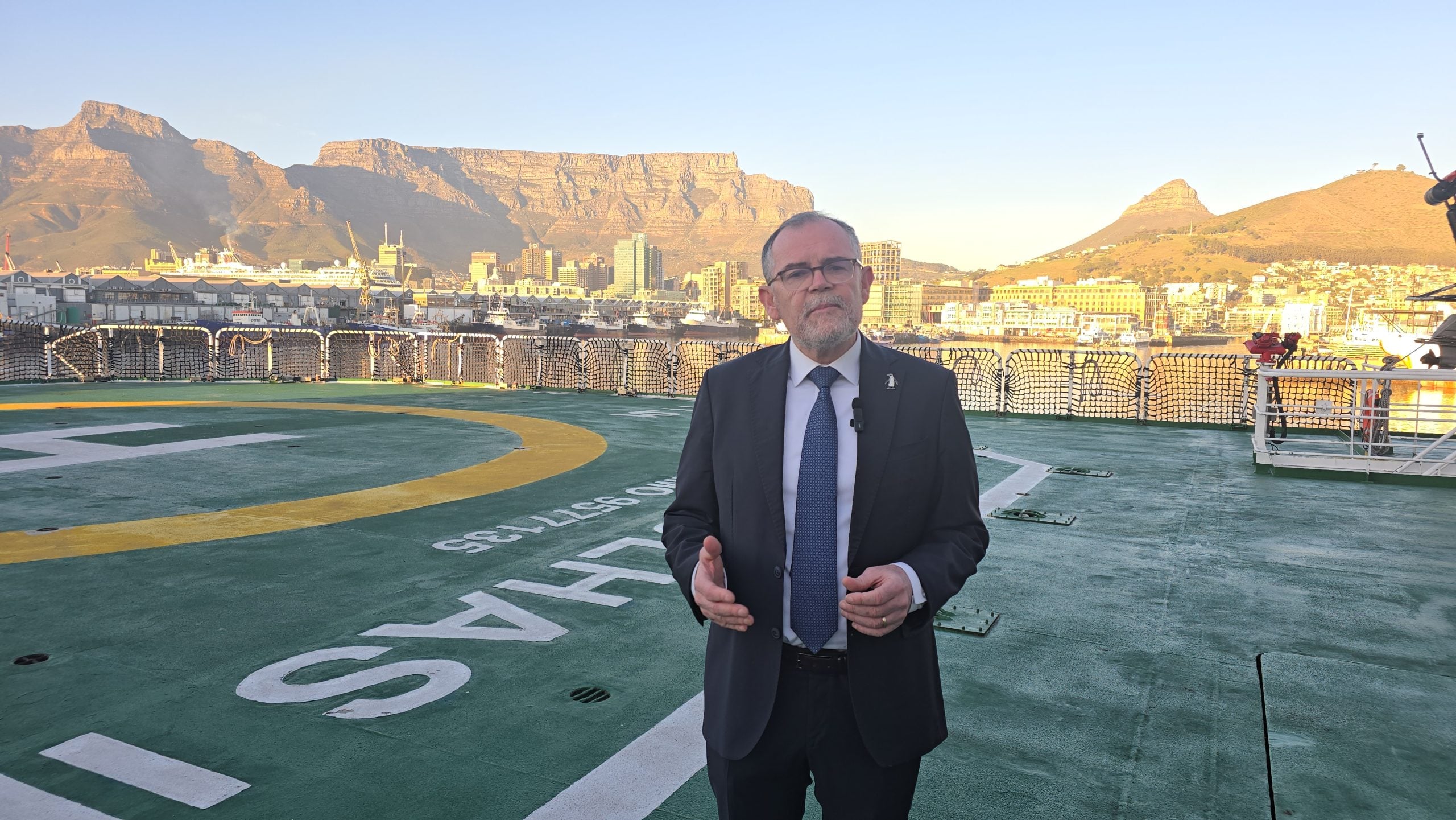 Dion George on Agulhas II