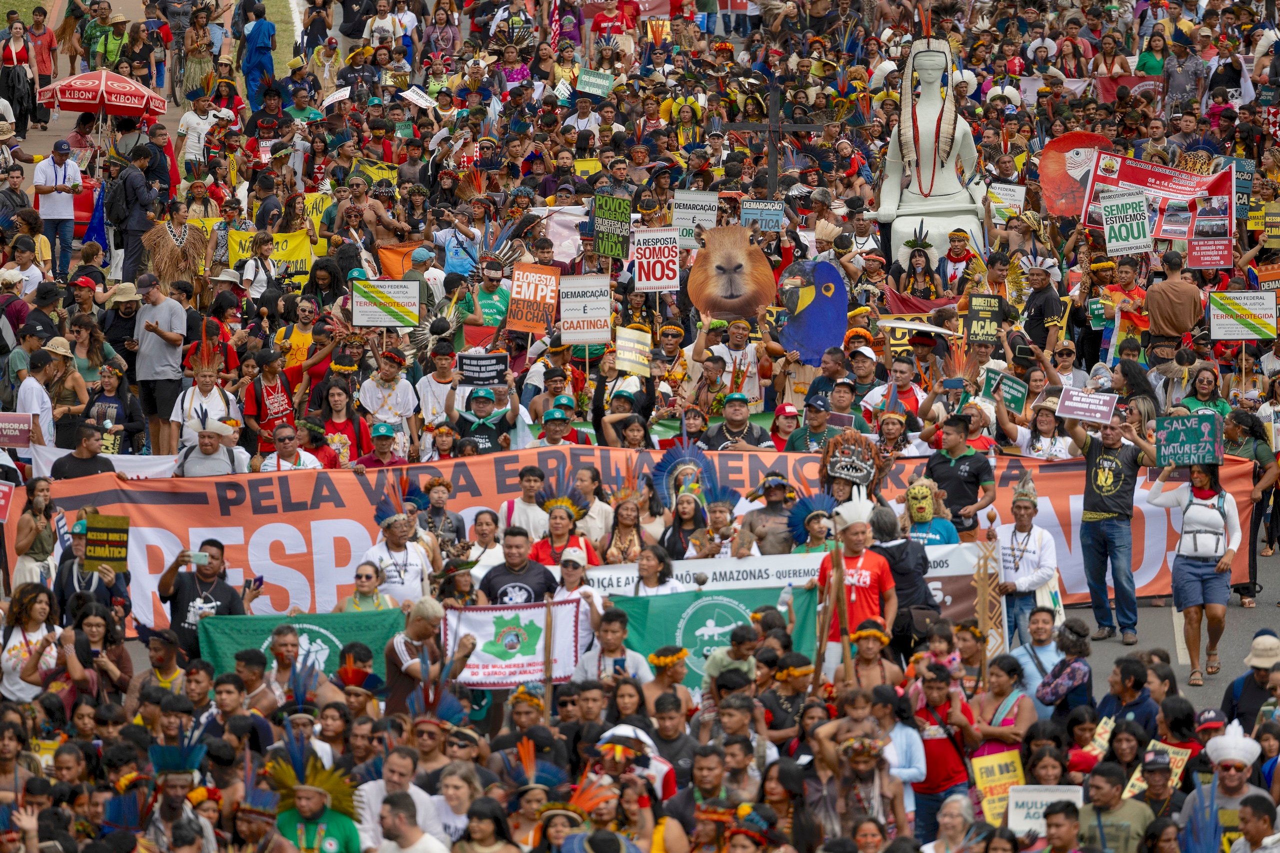 Acampamento Terra Livre, realizado em abril, reuniu seis mil indígenas em Brasília