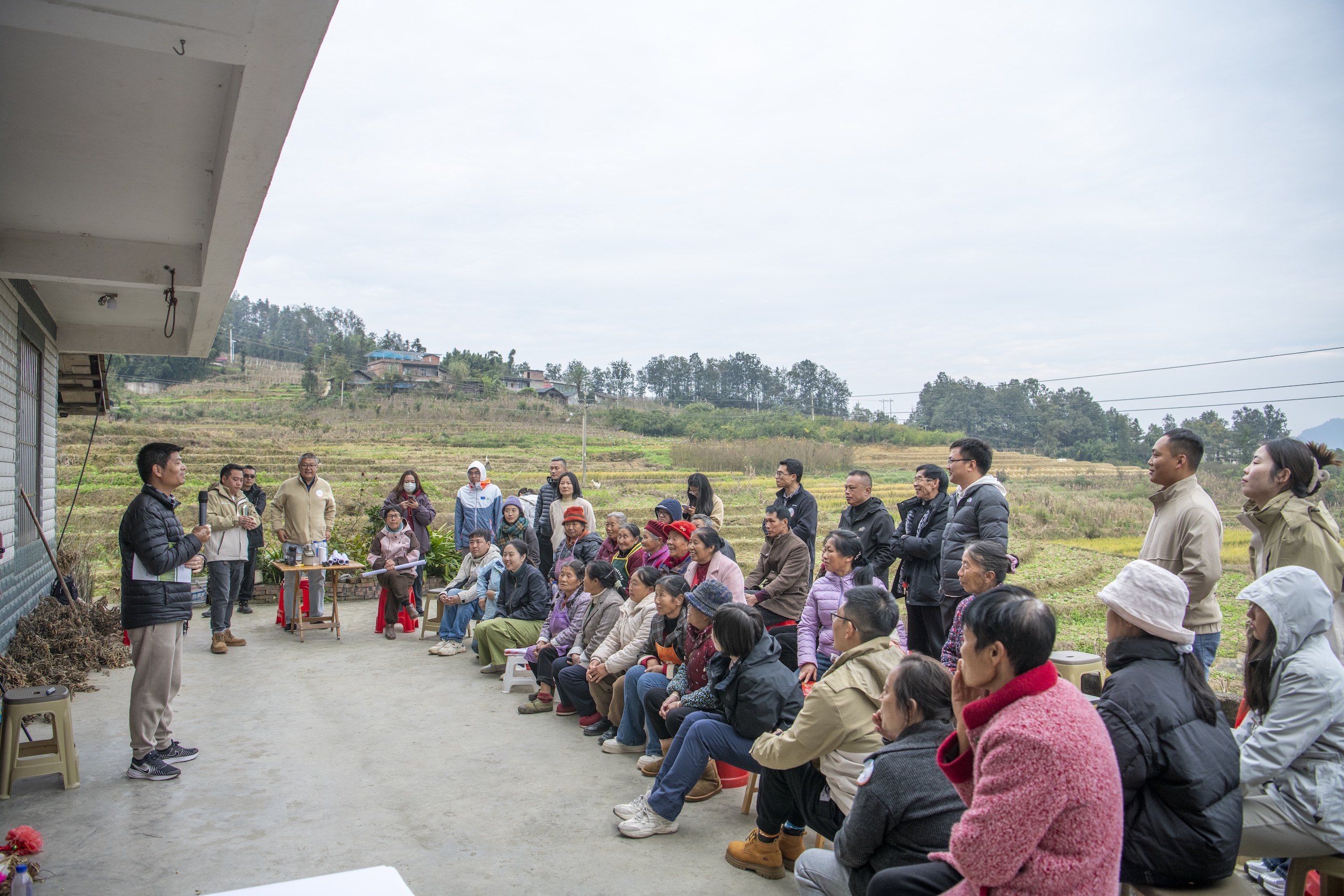 <p>Nonprofit practitioners gather in Zhaotong, Yunnan province, for a workshop on assessing climate risks to community rice cultivation (Image: Zhaotong Yongqing)</p>