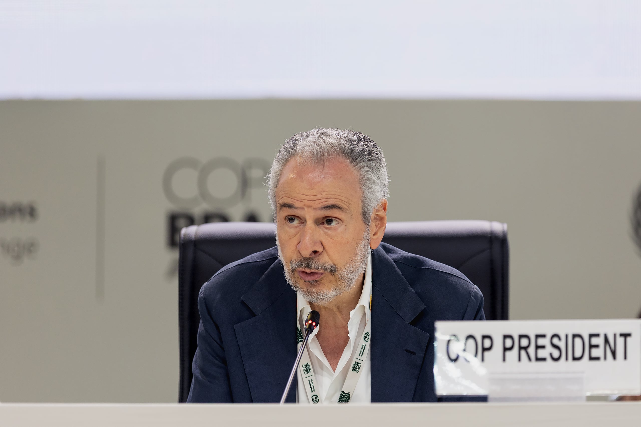 <p>André Corrêa do Lago, presidente de la COP30 de la ONU celebrada en Brasil el año pasado, insta a los países a que comiencen a aplicar las medidas acordadas contra el cambio climático (Imagen: <a href="https://www.flickr.com/photos/unfccc/54937951521/in/dateposted/">Kiara Worth</a> / <a href="https://www.flickr.com/people/unfccc">UN Climate Change</a>, <a href="https://creativecommons.org/licenses/by-nc-sa/4.0/deed.en">CC BY NC SA</a>)</p>
