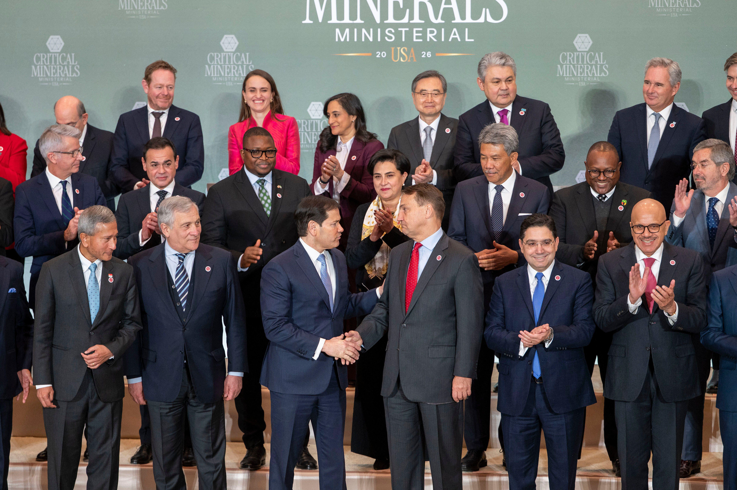 <p>The US secretary of state, Marco Rubio (centre left), shakes hands with Poland’s foreign minister, Radosław Sikorski, at the Critical Minerals Ministerial in Washington DC (Image: Kevin Wolf / Associated Press / Alamy)</p>