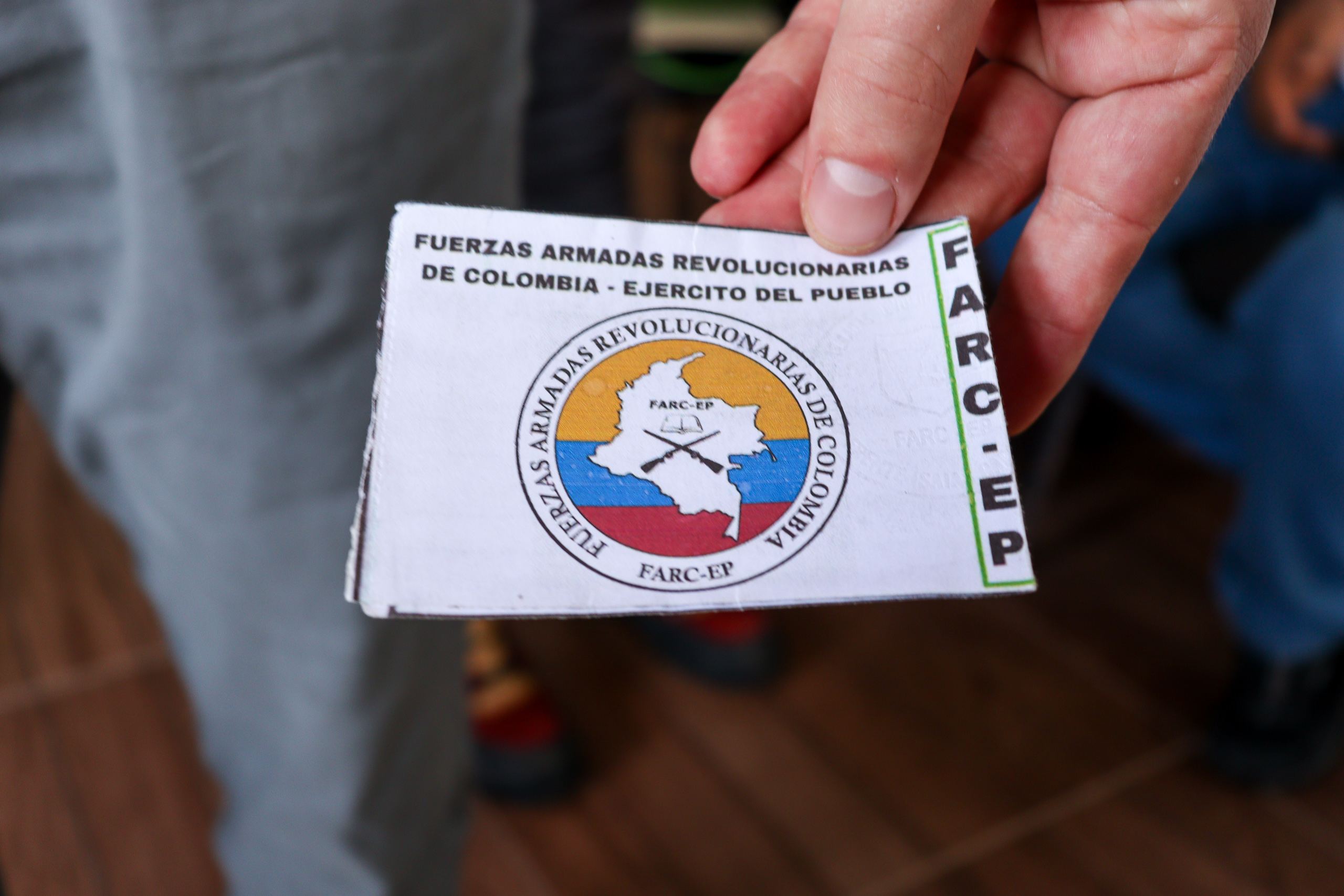 Canhoto manuscrito serve como comprovante de pagamento a uma dissidência das Farc