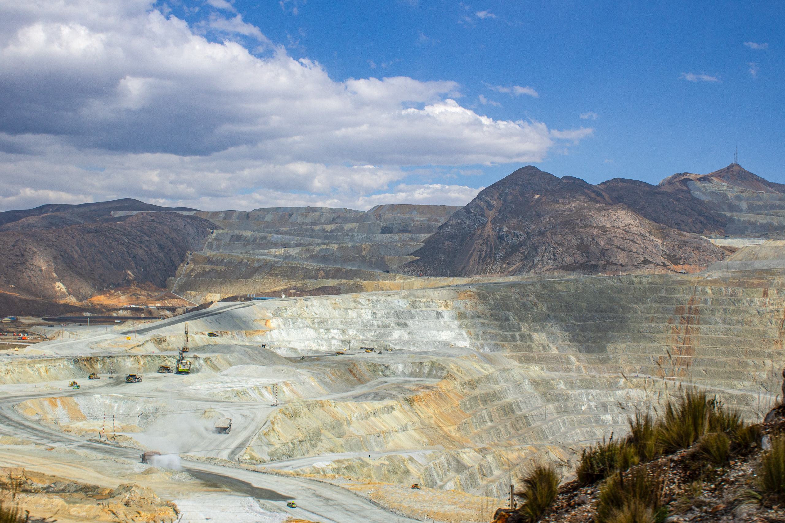Instituições chinesas têm liderado o financiamento de projetos de mineração na América Latina