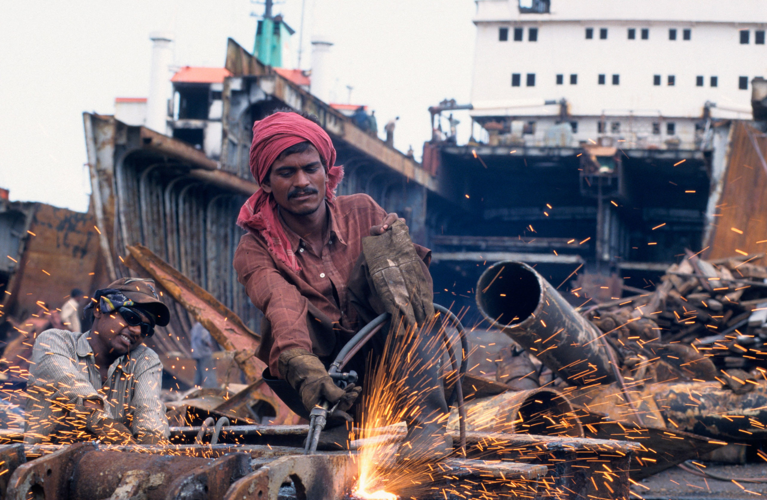 <p>Over 80% of global shipping is recycled in South Asian yards, such as this one in Mumbai, India (Image: Joerg Boethling / Alamy)</p>