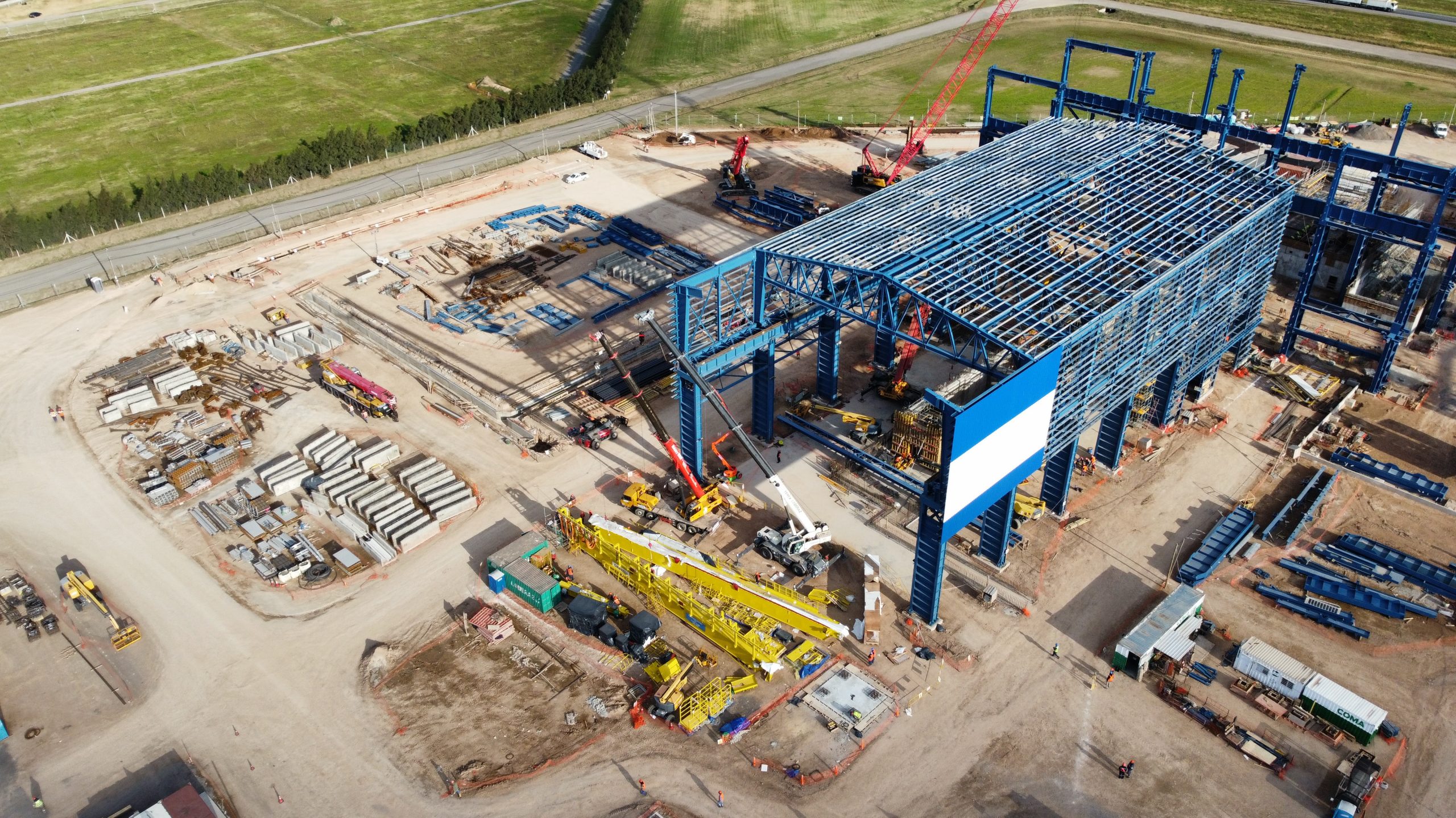 <p>The Sidersa steelworks under construction in San Nicolás de los Arroyos, north-east Argentina. The USD 300 million facility will benefit from the country’s Incentive Scheme for Major Investments, which offers tax benefits and guarantees of long-term regulatory stability (Image: Sidersa)</p>