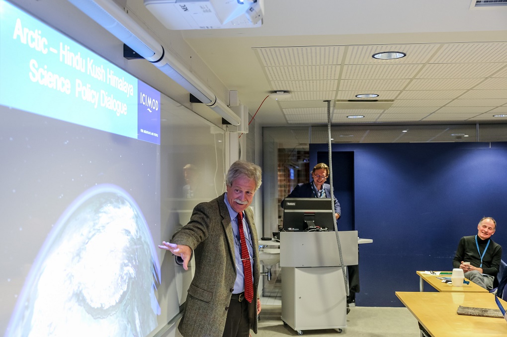David Molden, the director general of ICIMOD at the science policy seminar on the Arctic and the Hindu Kush Himalayas [image by: Alberto Grohovaz / Arctic Frontiers 2017]